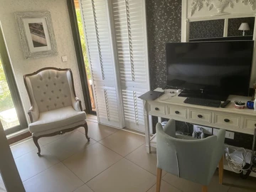 4 Bedroom Apartment