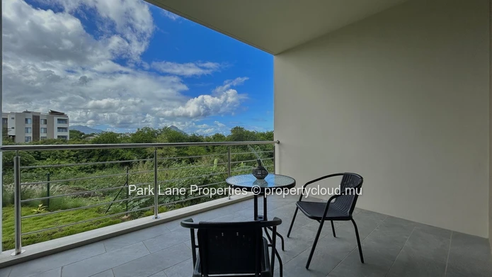 Appartement moderne de 3 chambres à vendre près de toutes les commodités