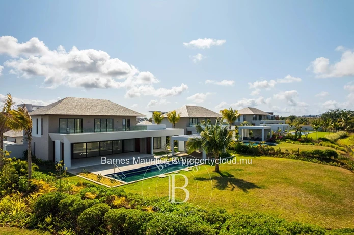 MONT CHOISY - Off-plan - Villas Fairway - 5 bedrooms | Last one Available