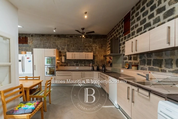 PORT LOUIS - Charmante maison coloniale en vente - 278 m²