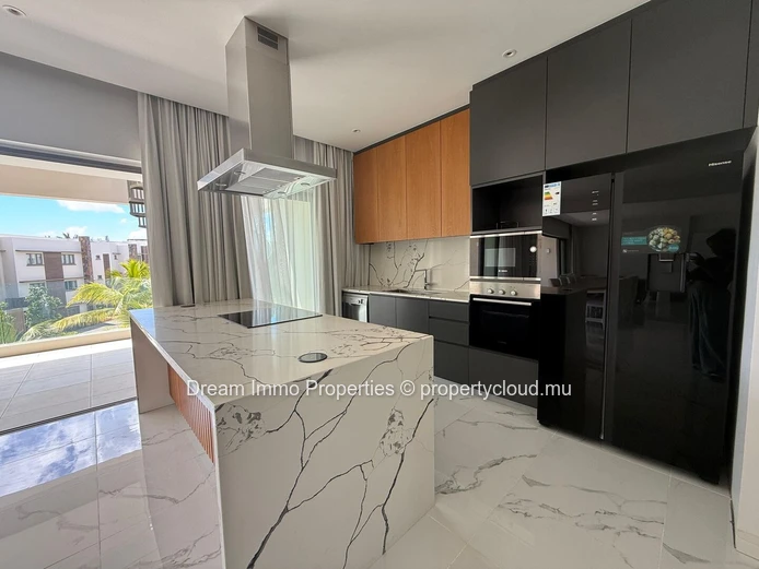 Brand new penthouse with private rooftop & partial sea view in Pointe aux Canonniers – Mauritius