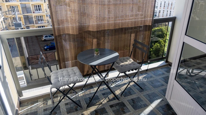 Magnifique penthouse à vendre dans une résidence haut de gamme – Pereybere
