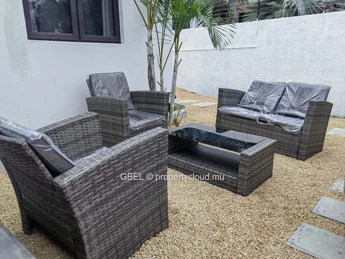 Cozy Furnished 3BR House with AC & Parking in Calodyne