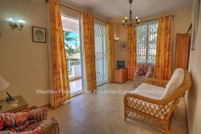 Charmante maison de 4 chambres au deuxième rang de la plage 