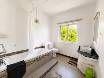 4 Bedroom Apartment