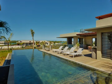 4 Bedroom Villa