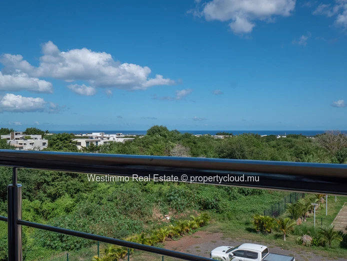 Furnished apartment for rent in Flic en Flac with rooftop