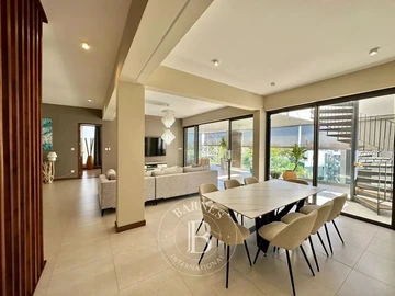 Penthouse de 3 Chambres