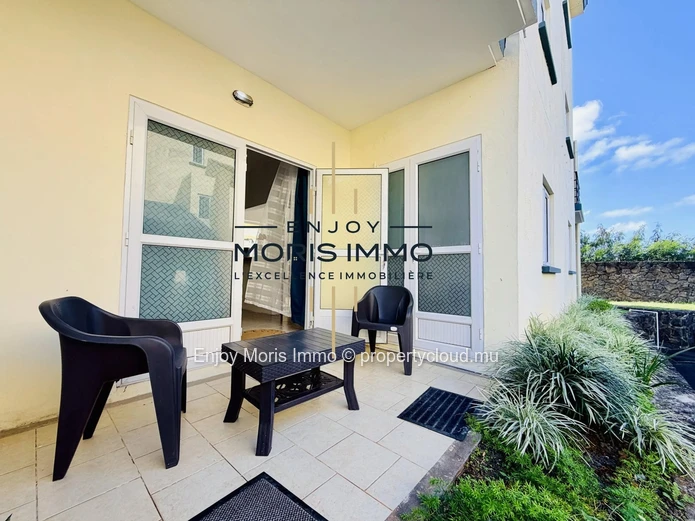 Appartement meublé 3 chambres à louer à Grand Baie – Île Maurice | 150 m² | Jardin privatif | Location longue durée