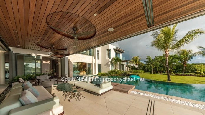 Paradise found: Luxe living 