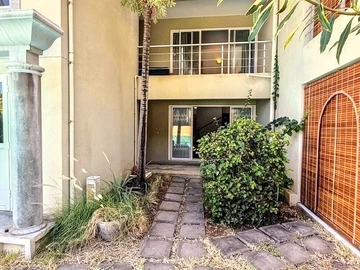 2 Bedroom Townhouse, Duplex