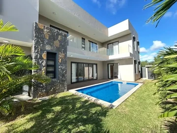 4 Bedroom Villa