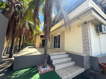 Villa de 5 Chambres