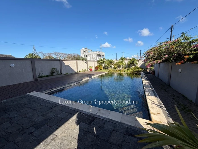 Family Villa with Private Pool for Rent