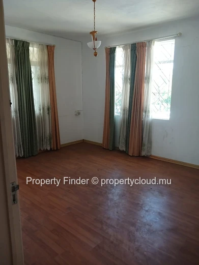 Propriété d'investissement 4 chambres à vendre – Albion