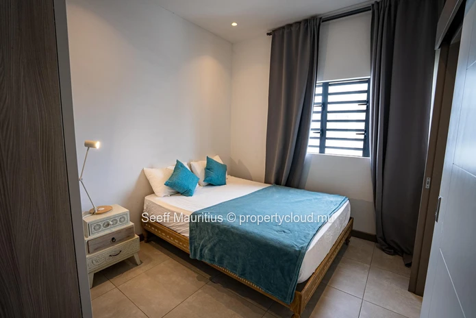 Duplex fonctionnel avec piscine privée à La Mivoie