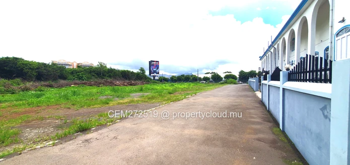 Commercial Land for Sale – 88 Perches, Phoenix