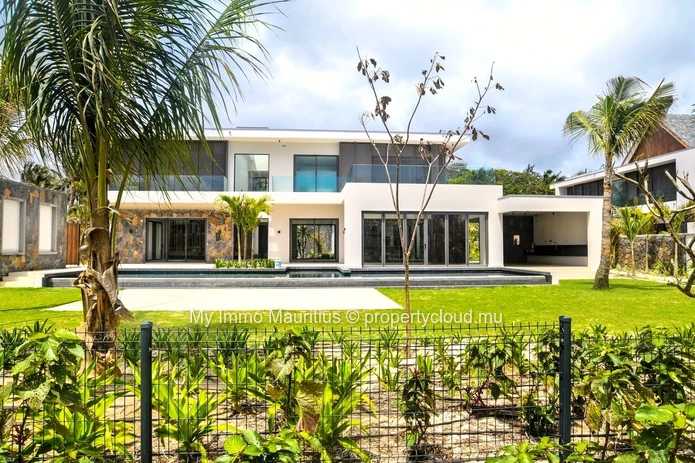 Villa Contemporaine pour un Art de Vivre Unique