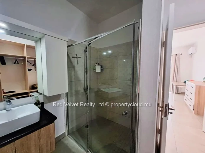 Luxury 3-Bedroom Penthouse for Sale in Sodnac | 156 m² | Secure Residence