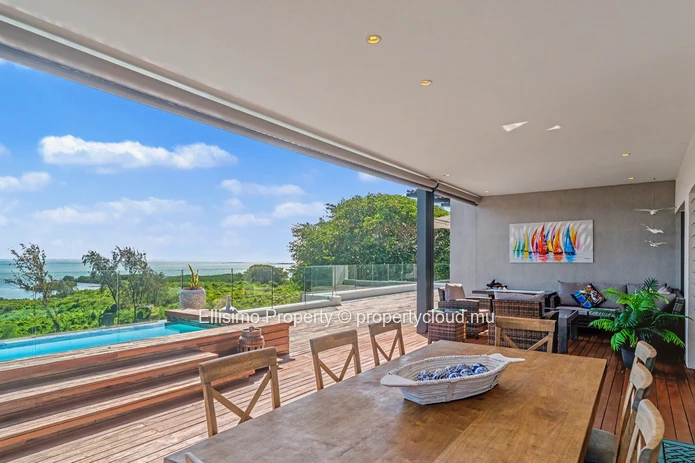 Penthouse de standing avec vue mer et montagne – St Antoine Private Residences