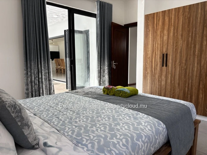 Villa Contemporaine Neuve 4 Chambres Avec Piscine Privée Et Rooftop – Péreybère