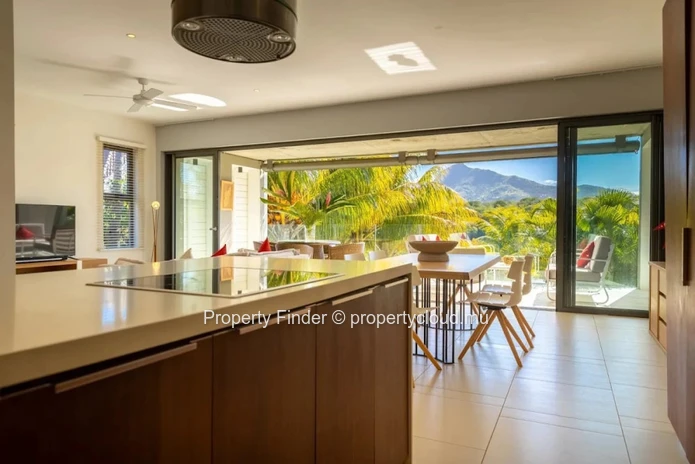 Contemporary Waterfront Apartment with Direct Sea Access 