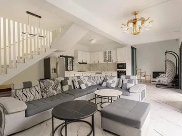 Maison de 7 Chambres