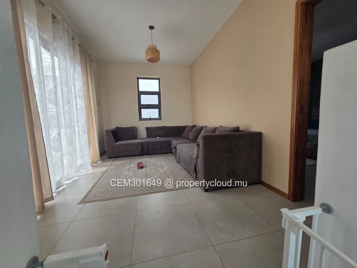 Villa élégante et moderne de 4 chambres à vendre à Grand Gaube