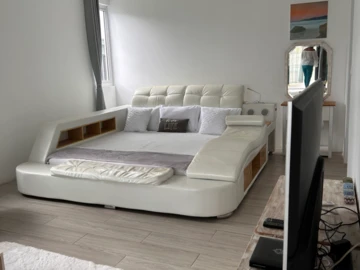 6 Bedroom Villa