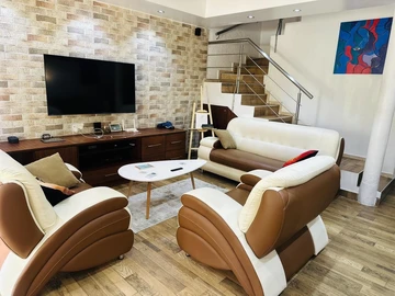 3 Bedroom Townhouse, Duplex