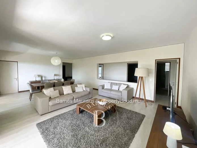 FLORÉAL - Appartement meublé dans une résidence haut de gamme - 3 chambres et bureau