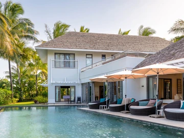 6 Bedroom Villa