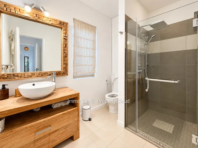Apartments - 3 bedrooms - Trianon