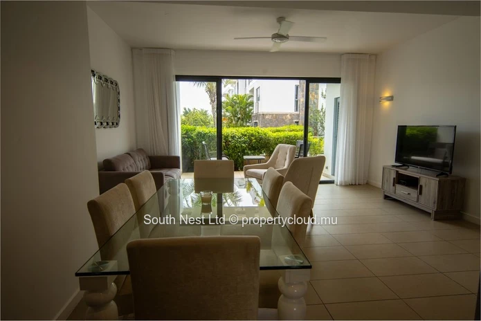 Appartement meublé au rez-de-chaussée avec 3 chambres et jardin 