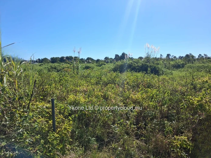 Terrain Agricole En Vente À Quartier Militaire