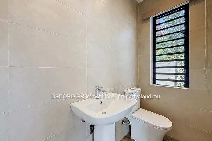 Villa contemporaine à proximité de la plage