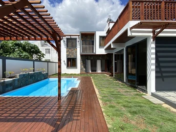 Trou aux Biches - New 3-bedroom house with swimming pool