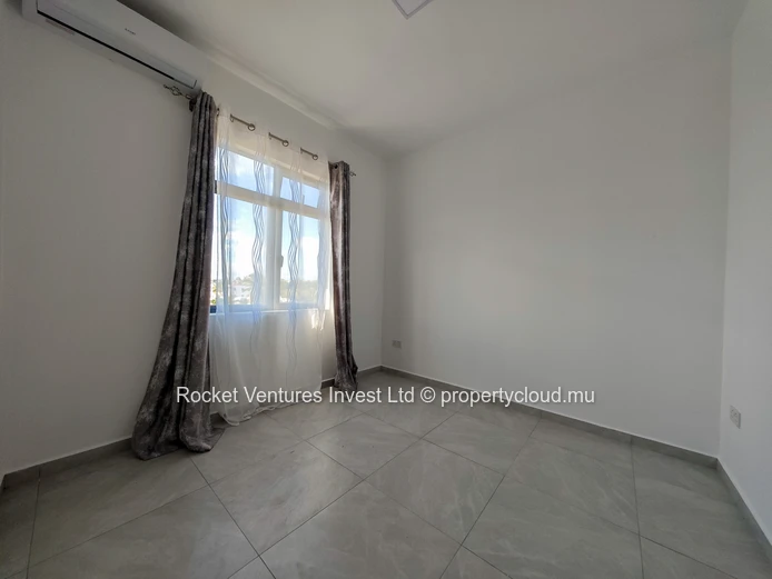 NEW Penthouse 3 chambres, Ouest, Flic en Flac (nouveau complexe résidentiel)