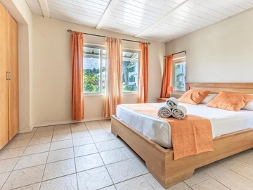 Maison de 8 Chambres