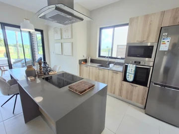 3 Bedroom Townhouse, Duplex