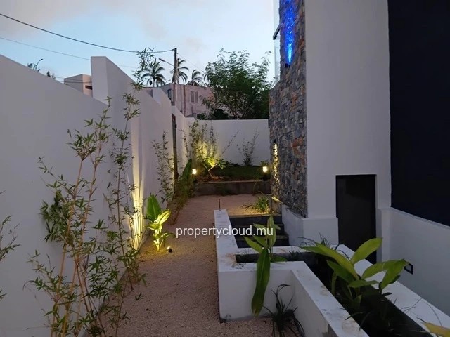 Superb New Villa for Rent in Piton – A Haven of Peace and Comfort