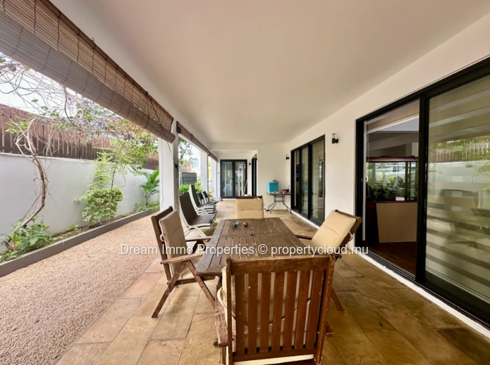 Sublime Villa 3Ch Avec Toit Terrasse & Vue Mer A Flic En Flac – Ile Maurice