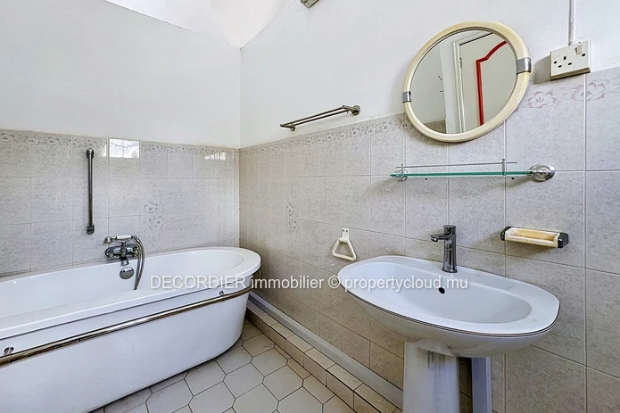 House for Rent – Baie du Tombeau