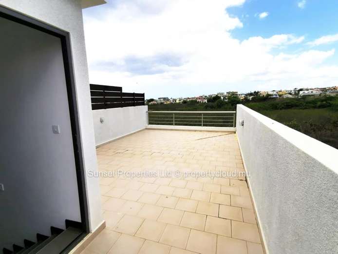 Semi-detached Duplex | 2 Bedrooms | Private Pool & Rooftop
