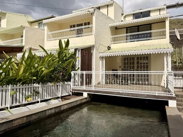 3 Bedroom Townhouse, Duplex