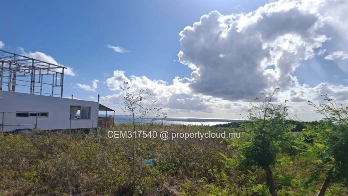 150 Toises Residential Land for Sale – Morcellement Serenis, Albion