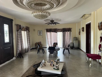 Villa de 9 Chambres