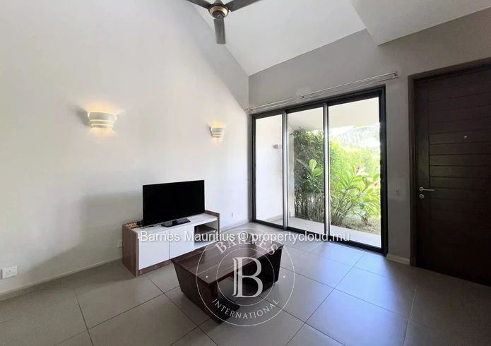 HAUTE RIVE - Modern coastal duplex - 4 bedrooms