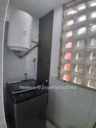 Fully furnished duplex apartment close to amenities.