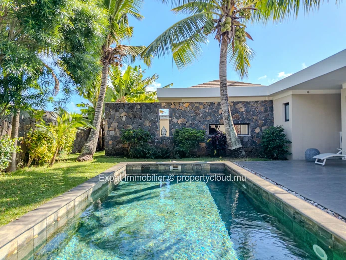 4-Bedroom Villa For Sale In Casasola 2 – Péreybère